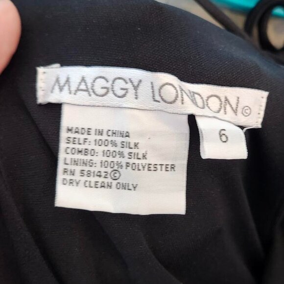 Beautiful Maggie London Silk Cocktail Dress - Size 6 - Picture 3 of 6
